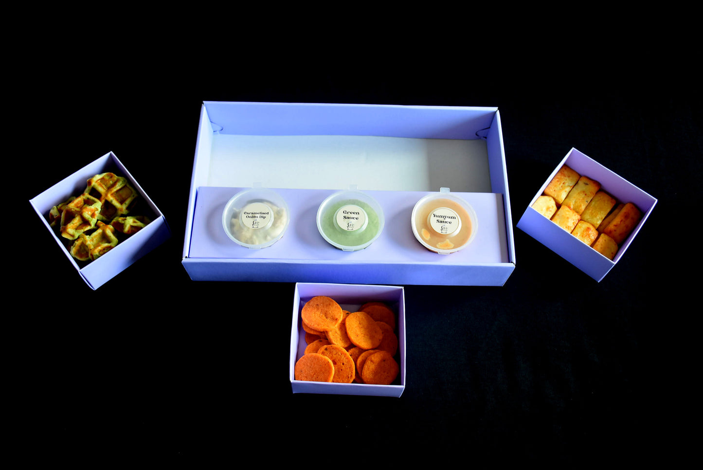 appetizer box maxi , Amuses bouches accompagnés de sauces savoureuses